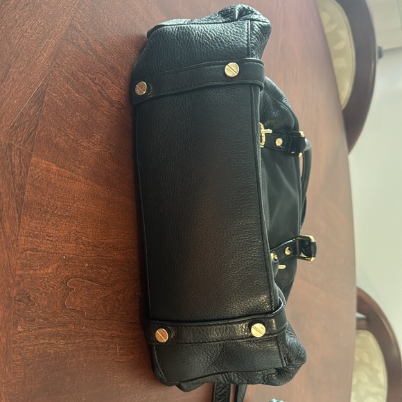 Michael Kors black leather purse - Picture 4 of 7